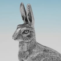 Sterling Silver Hare Model - A. E. Jones, hallmarked in 1972 Birmingham - Elizabeth II - Thumbnail 4