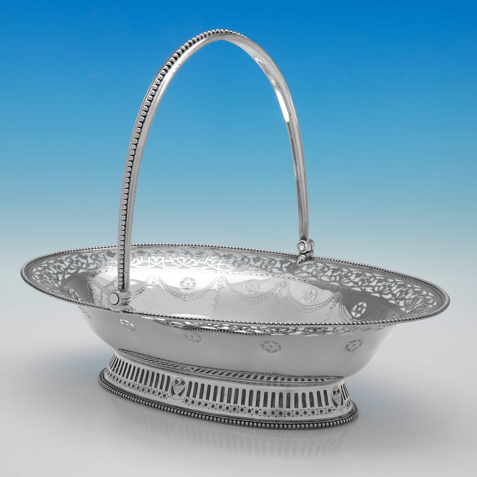 Antique Sterling Silver Basket - William Plummer, hallmarked in 1782 London - George III - Image 1