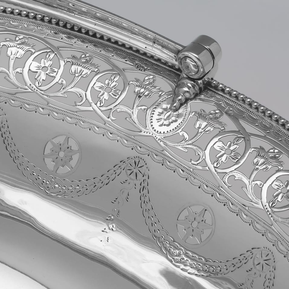 Antique Sterling Silver Basket - William Plummer, hallmarked in 1782 London - George III - Image 4