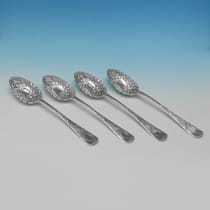 Antique Sterling Silver Set of 4 Berry Spoons - Thomas Levesley, hallmarked in 1898 Sheffield - Victorian - Thumbnail 2