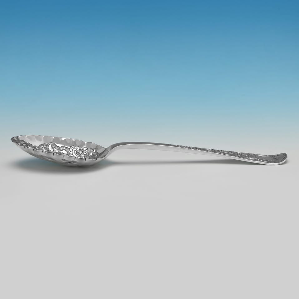 Antique Sterling Silver Set of 4 Berry Spoons - Thomas Levesley, hallmarked in 1898 Sheffield - Victorian - Image 4