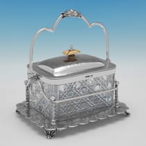 Antique Sterling Silver & Glass Biscuit Box - Walker & Hall, hallmarked in 1895 Sheffield - Victorian - Thumbnail 1