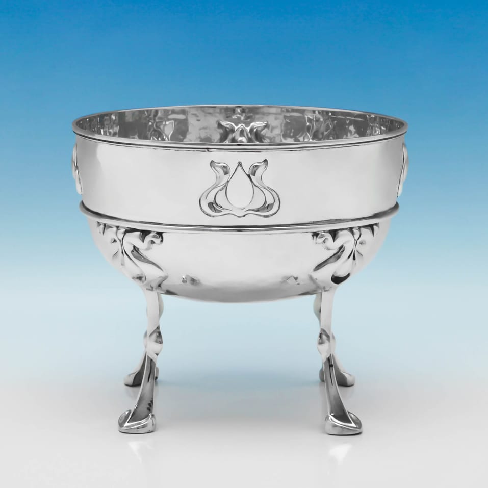 Antique Sterling Silver Art Nouveau Bowl - William Hutton & Sons, hallmarked in 1906 London - Edwardian