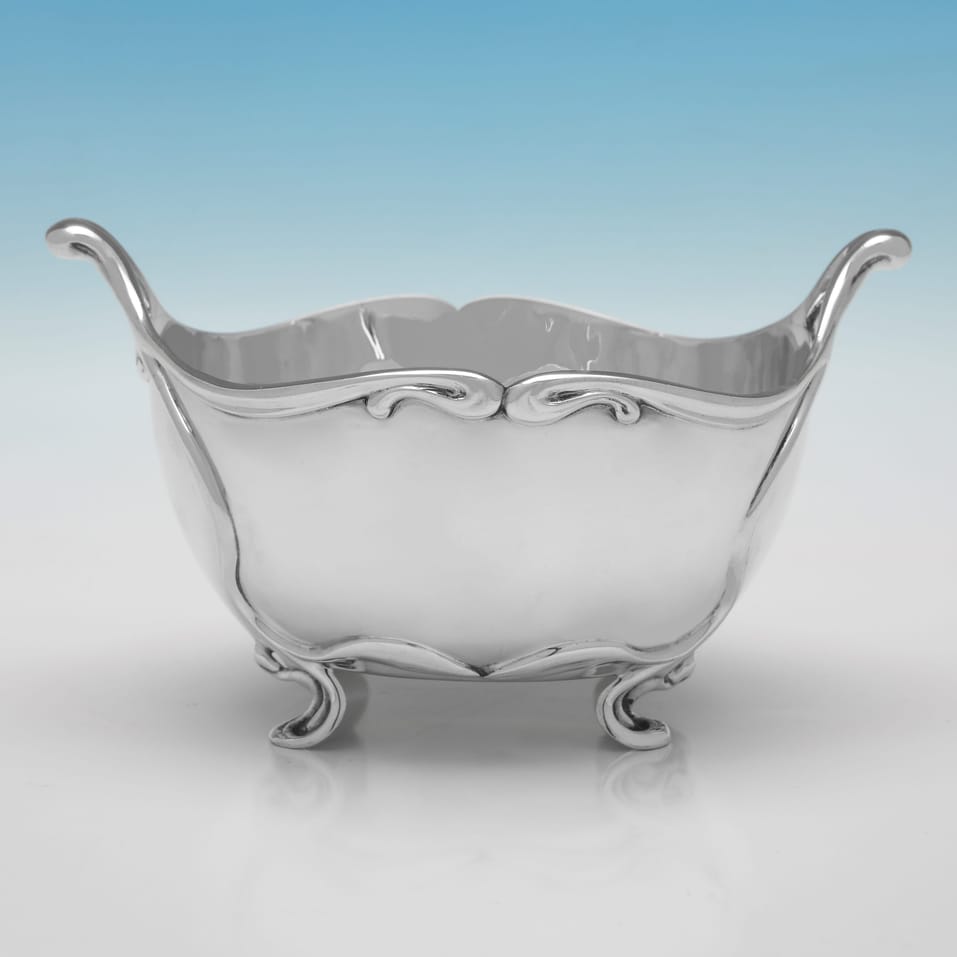 Antique Sterling Silver Bowl - Fenton Brothers Ltd., hallmarked in 1905 Sheffield - Edwardian