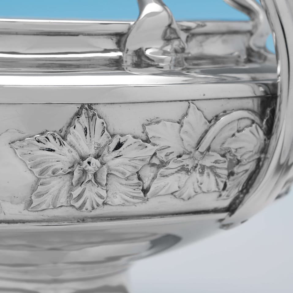 Antique Sterling Silver Bowl - hallmarked in 1907 London - Edwardian - Image 4