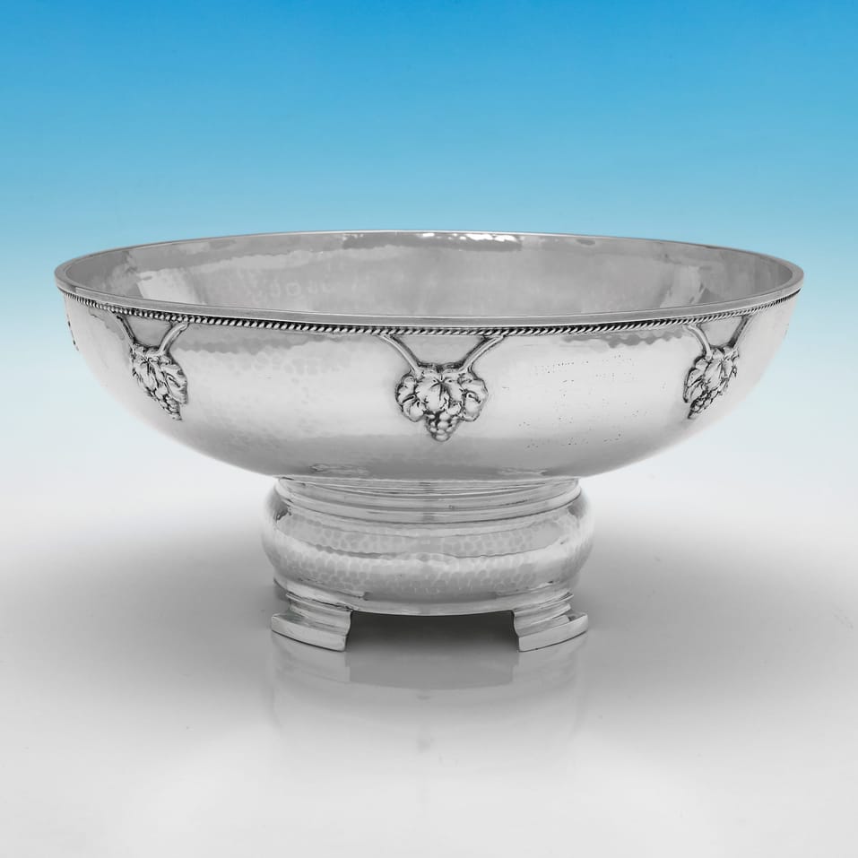 Sterling Silver Bowl - A. E. Jones, hallmarked in 1924 Birmingham - George V