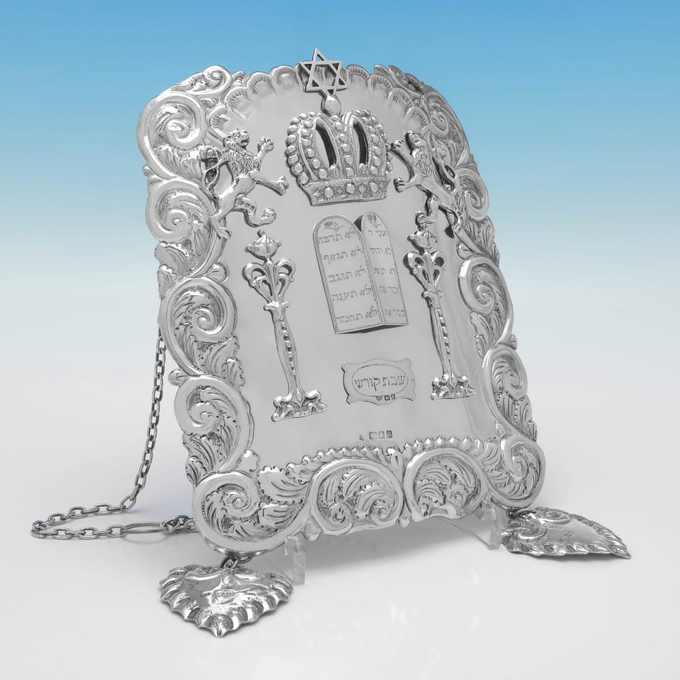 Antique Sterling Silver Breastplate - Jacob Rosenzweig, hallmarked in 1922 London - George V - Image 1