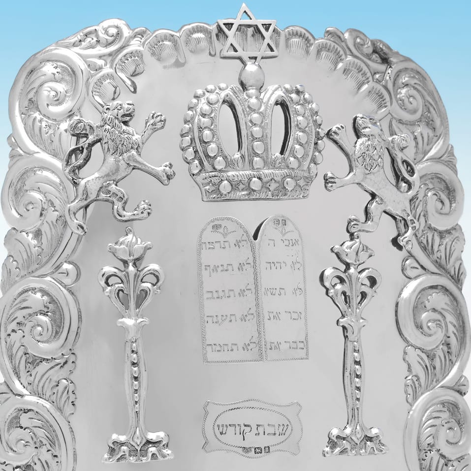 Antique Sterling Silver Breastplate - Jacob Rosenzweig, hallmarked in 1922 London - George V - Image 3