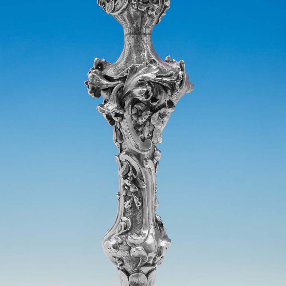 Antique Sterling Silver Pair of Rococo Revival Candelabra - Robert Hennell IV, hallmarked in 1870 London - Victorian - Image 4