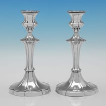 Antique Sterling Silver Pair of Candlesticks - Walter Latham & Son, hallmarked in 1906 Sheffield - Edwardian - Thumbnail 1