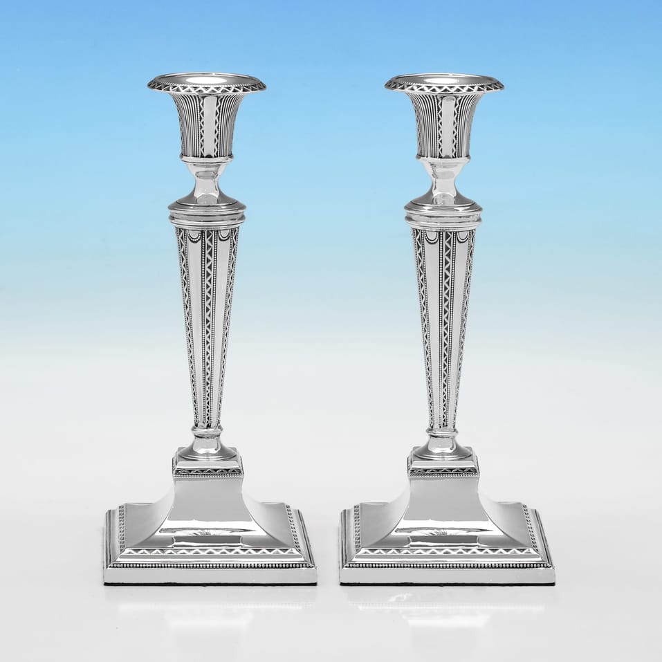 Antique Sterling Silver Pair of Candlesticks - Thomas Bradbury & Sons, hallmarked in 1911 Sheffield - George V - Image 1