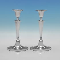 Antique Sterling Silver Pair of Candlesticks - Walker & Hall, hallmarked in 1920 Sheffield - George V - Thumbnail 1