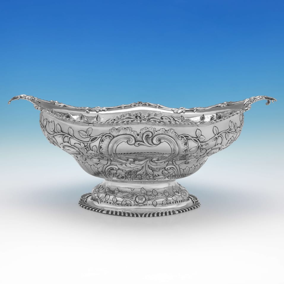 Antique Sterling Silver Oval Centrepiece - Charles Stuart Harris, hallmarked in 1908 London - Edwardian