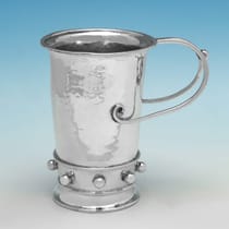 Sterling Silver Christening Mug - Amy Sandheim, hallmarked in 1928 London - George V - Thumbnail 1