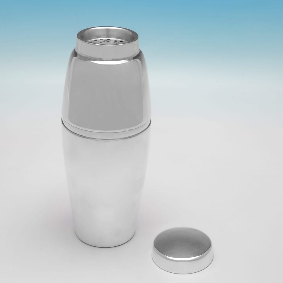 Foreign Silver Cocktail Shaker - Bruckmann, made circa 1965 - Elizabeth II - Image 2