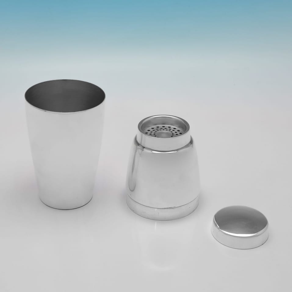 Foreign Silver Cocktail Shaker - Bruckmann, made circa 1965 - Elizabeth II - Image 3