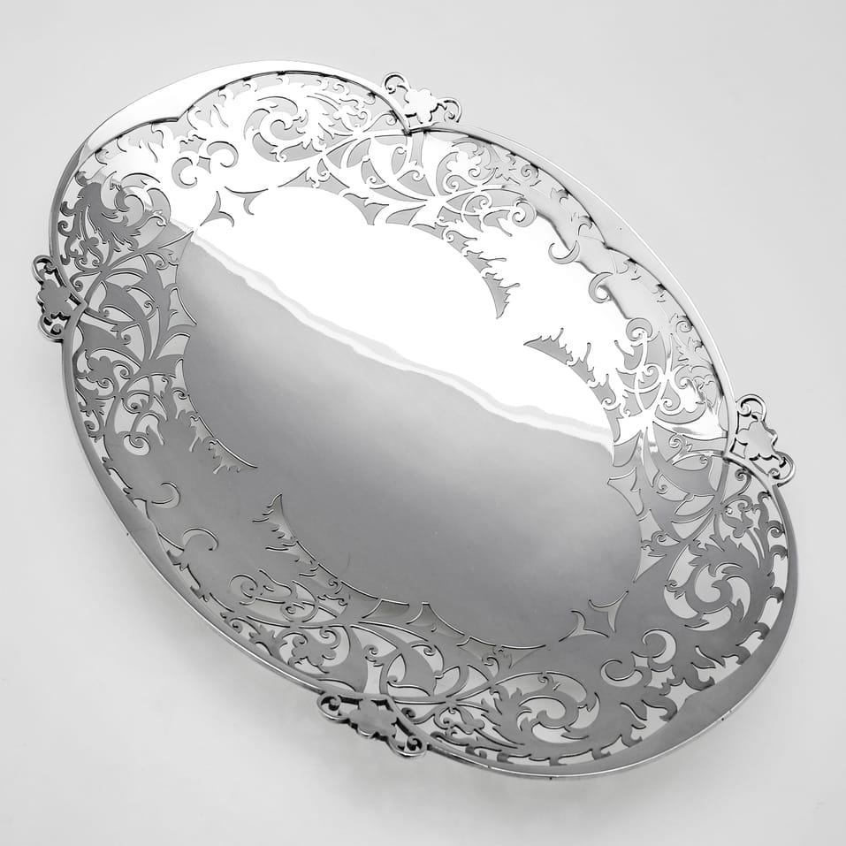 Sterling Silver Dish - Walker & Hall, hallmarked in 1956 Sheffield - Elizabeth II - Image 4