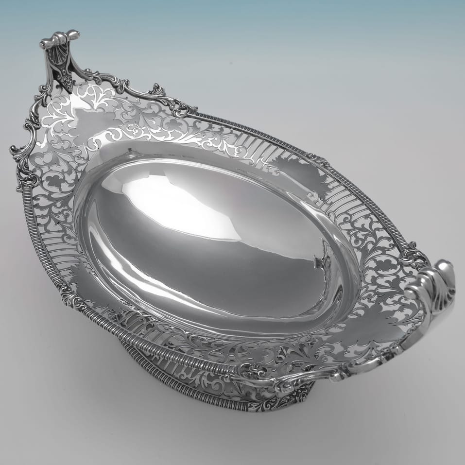 Antique Sterling Silver Dish - Jackson & Fullerton, hallmarked in 1913 London - George V - Image 3