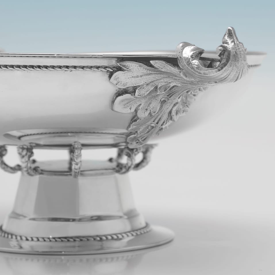 Sterling Silver Dish - Edward Barnard & Sons, hallmarked in 1928 London - George V - Image 3