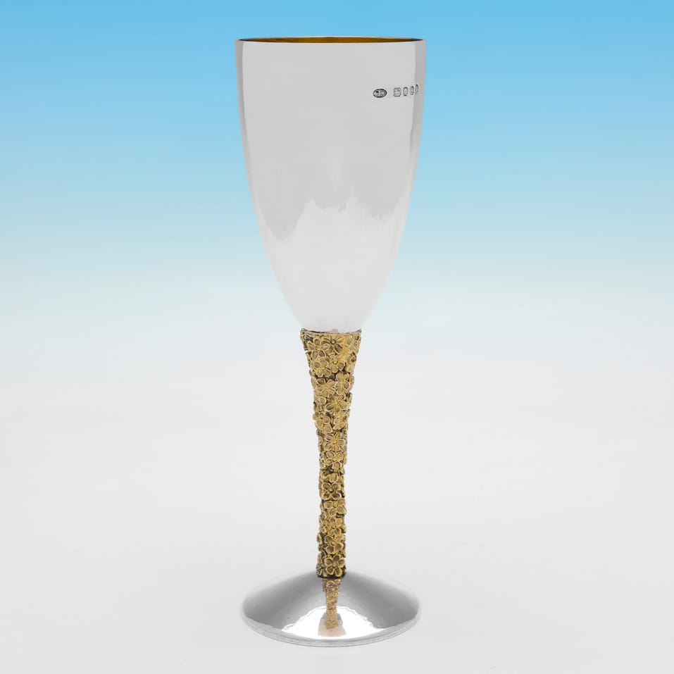 Sterling Silver Pair of Goblets - Stuart Devlin, hallmarked in 1977 London - Elizabeth II - Image 2