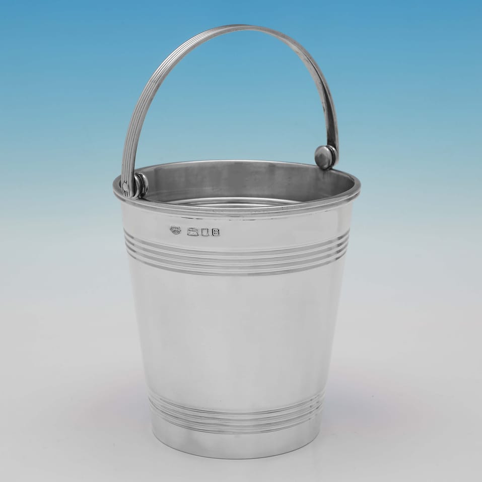 Sterling Silver Ice Bucket - Goldsmiths & Silversmiths Co., hallmarked in 1937 London - George VI