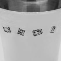 Sterling Silver Set of 6 Kiddush Cups on Tray - A. T. Cannon Ltd & R. E. Porter, hallmarked in 1976 Birmingham - Elizabeth II - Thumbnail 5