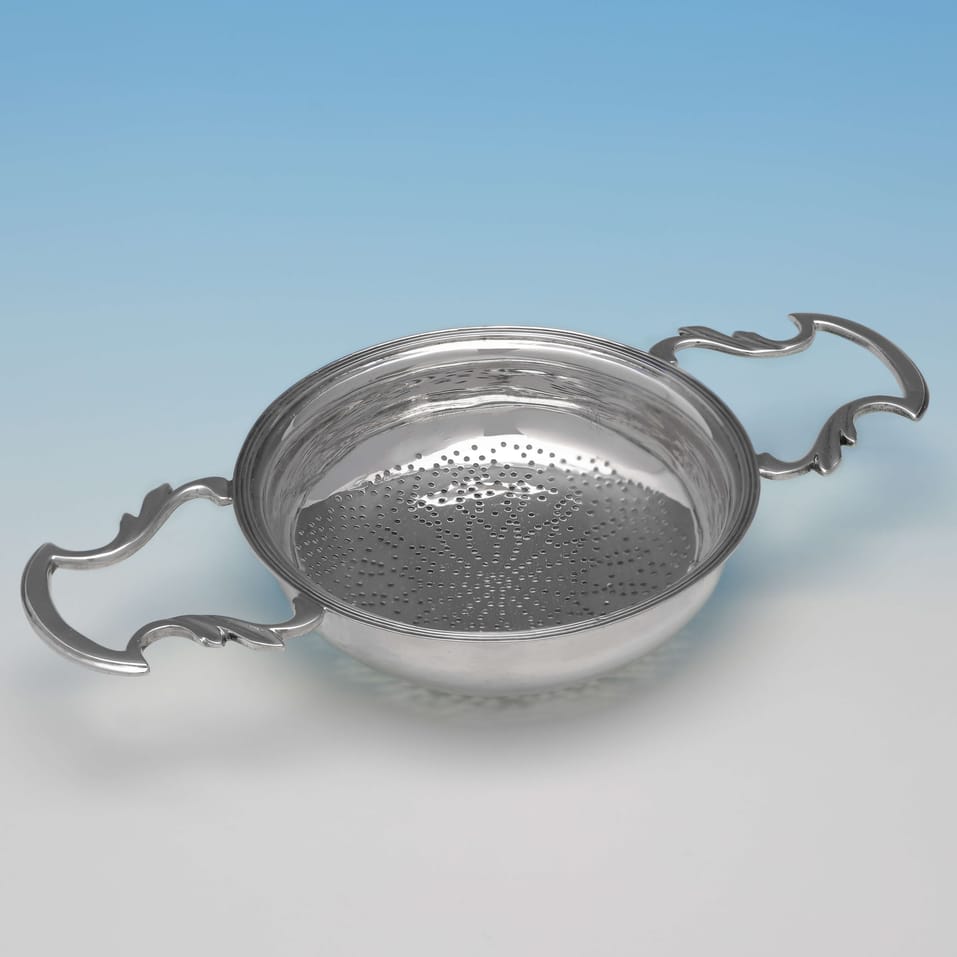 Antique Sterling Silver Lemon Strainer - Goldsmiths & Silversmiths Co., hallmarked in 1922 London - George V