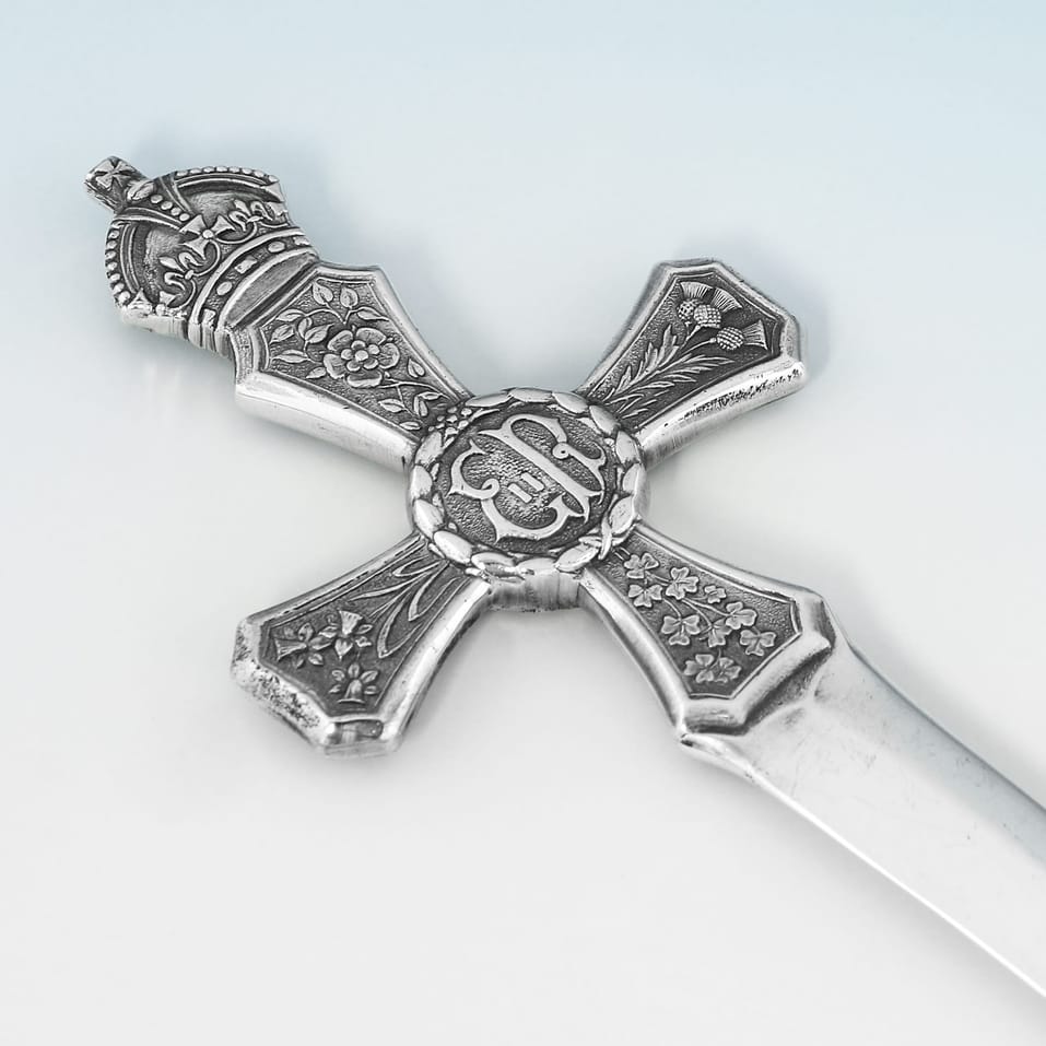 Sterling Silver Commemorative Letter Opener - Atkin Brothers, hallmarked in 1953 Sheffield - Elizabeth II - Image 3