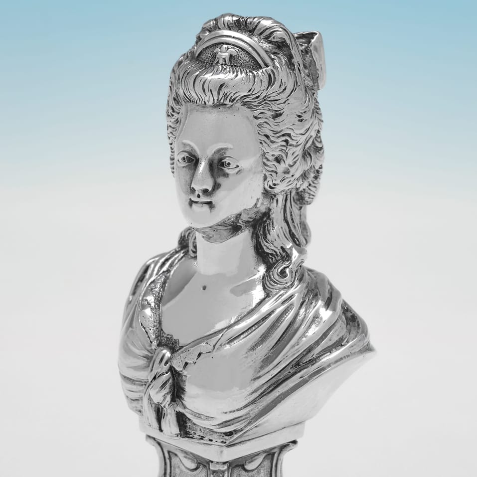 Antique Sterling Silver Bust of Marie Antoinette - hallmarked in 1902 London - Edwardian - Image 3