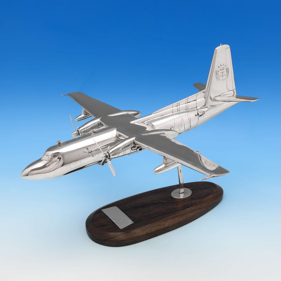 Sterling Silver Plane Model - Thomas Buchanan, hallmarked in 1987 Edinburgh - Elizabeth II