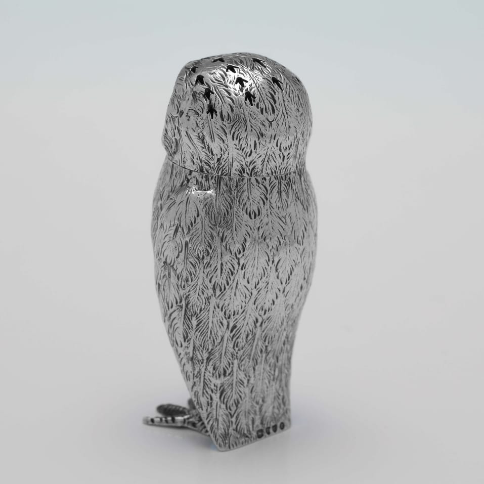 Antique Sterling Silver & Glass Owl Pepper Pots - George Fox, hallmarked in 1878 London - Victorian - Image 3