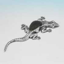 Antique Sterling Silver 'Gecko' Pincushion - Crisford & Norris Ltd., hallmarked in 1908 Birmingham - Edwardian - Thumbnail 3