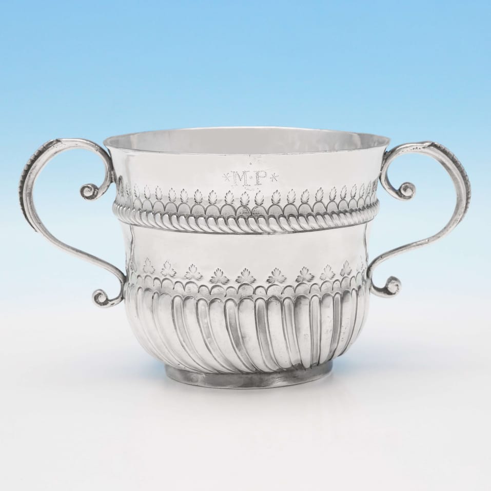 Antique Britannia Standard Silver Porringer - William Andrews, hallmarked in 1698 London - William III