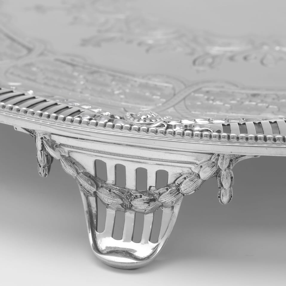 Antique Sterling Silver Salver - Martin & Hall, hallmarked in 1868 London - Victorian - Image 4