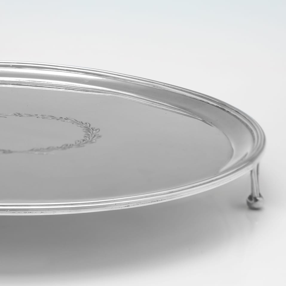 Antique Sterling Silver Salver - John Wakelin & William Taylor, hallmarked in 1790 London - George III - Image 3