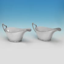 Sterling Silver Pair of Sauce Boats - Walker & Hall, hallmarked in 1933 Sheffield - George V - Thumbnail 1