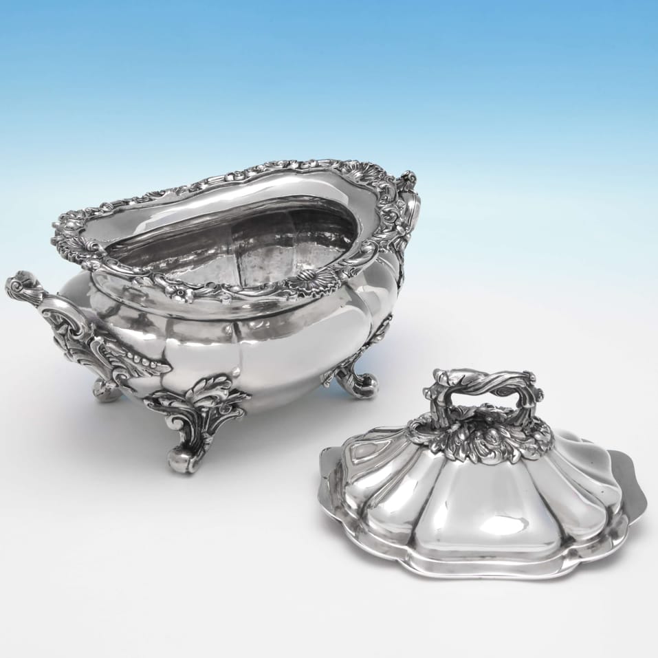 Antique Sterling Silver Pair of Sauce Tureens - John Figg, hallmarked in 1842 London - Victorian - Image 3