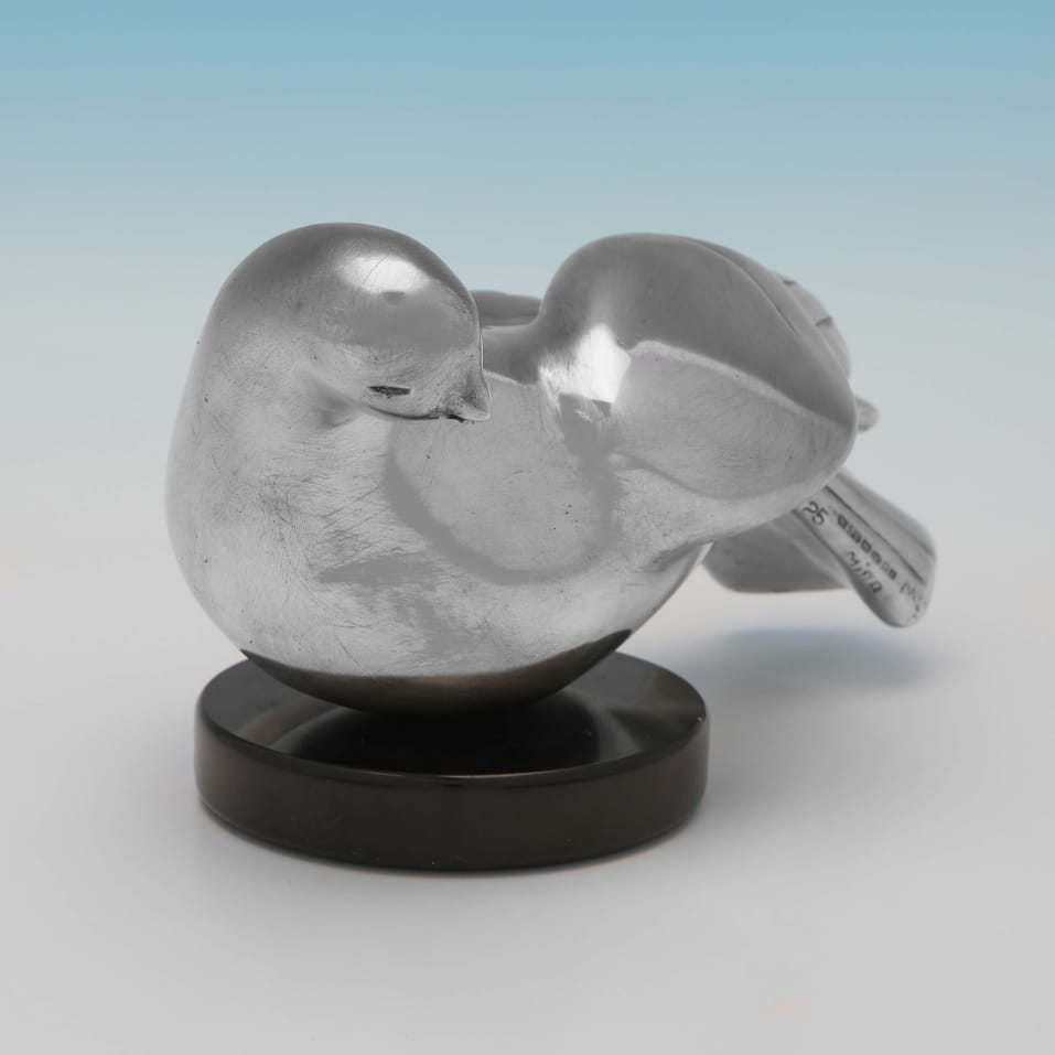 Sterling Silver Dove Sculpture - Morris Singer Foundry, hallmarked in 1999 London - Elizabeth II - Image 4