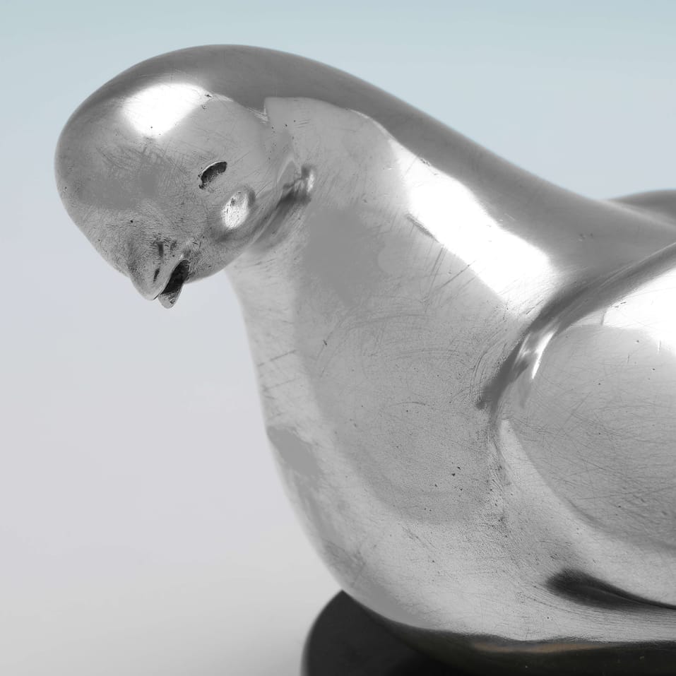 Sterling Silver Dove Sculpture - Morris Singer Foundry, hallmarked in 1999 London - Elizabeth II - Image 5