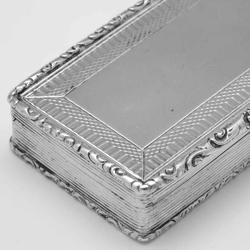 Antique Sterling Silver Snuff Box - Francis Clark, hallmarked in 1843 Birmingham - Victorian - Image 4