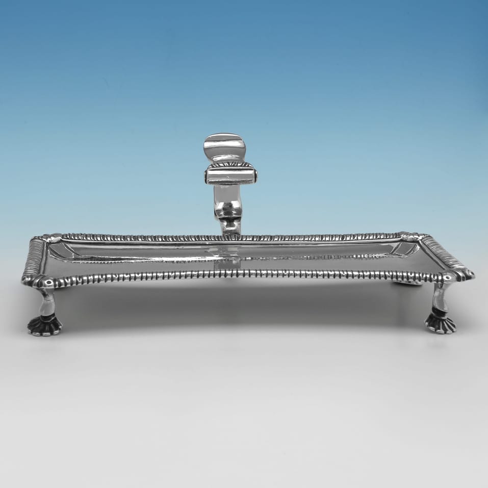 Antique Sterling Silver Snuffer Tray - Ebeneezer Coker, hallmarked in 1763 London - George III - Image 2