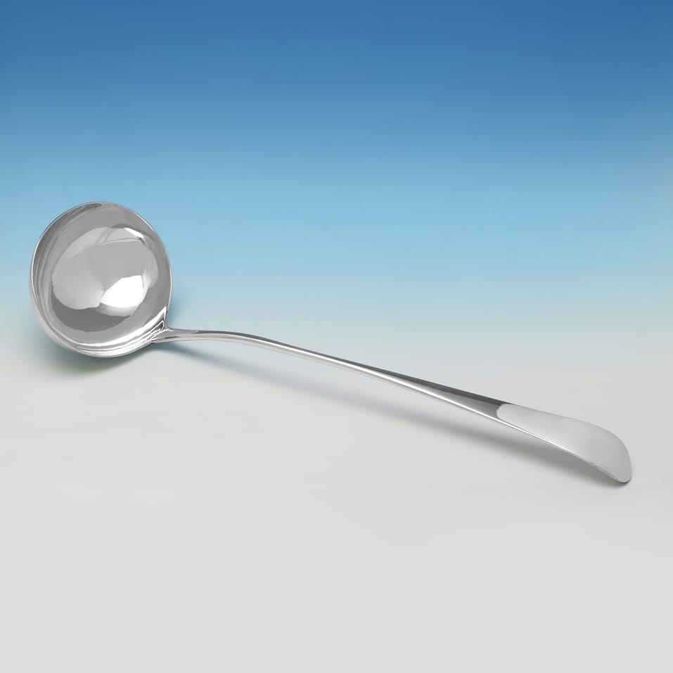 Antique Sterling Silver Soup Ladle - Thomas Chawner, hallmarked in 1772 London - George III - Image 1