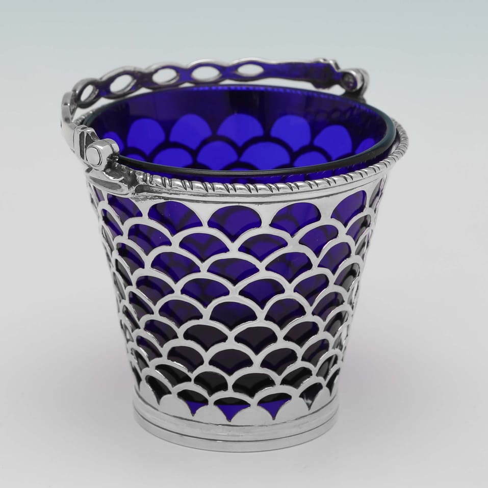 Antique Sterling Silver Sugar Basket - Thomas Wallis I, hallmarked in 1771 London - George III - Image 3