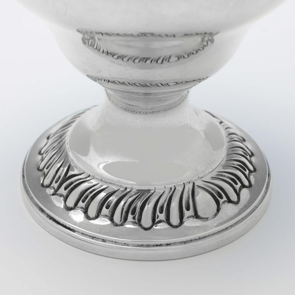 Sterling Silver Sugar Caster - Jay, Richard Attenborough & Co. Ltd., hallmarked in 1931 Chester - George V - Image 4