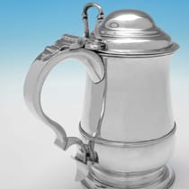 Antique Sterling Silver Tankard - William Shaw II & William Preist, hallmarked in 1751 London - George II - Thumbnail 4