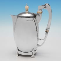 Sterling Silver Arts & Crafts 4 Piece Tea Set - William Henry Creswick, hallmarked in 1929 Birmingham - George V - Thumbnail 4