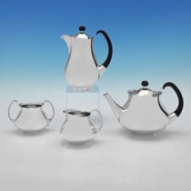 Silver Plate 4 Piece Tea Set on Tray - Mappin & Webb, made circa 1965 - Elizabeth II - Thumbnail 2