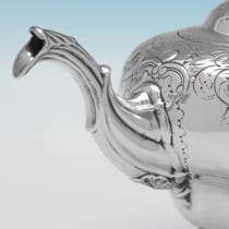 Antique Sterling Silver Scottish Teapot - Lothian & Robertson, hallmarked in 1759 Edinburgh - George II - Thumbnail 3