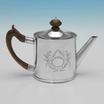 Antique Sterling Silver 'Drum' Teapot - Walter Brind, hallmarked in 1773 London - George III - Thumbnail 1