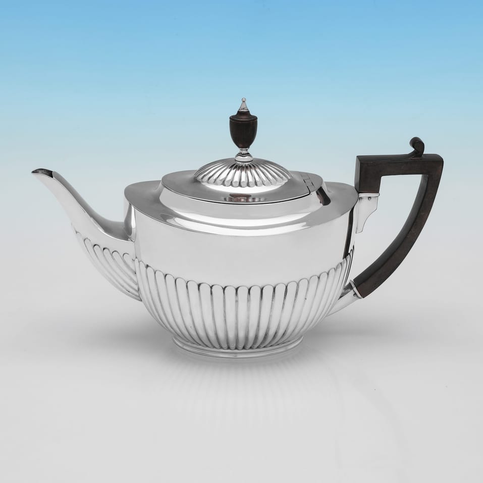 Antique Sterling Silver Teapot - William Hutton, hallmarked in 1909 London - Edwardian